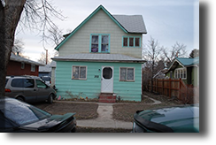 Lots of Rooms... Lots of Potential!