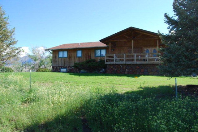 Click here for slideshow of our Featured Property